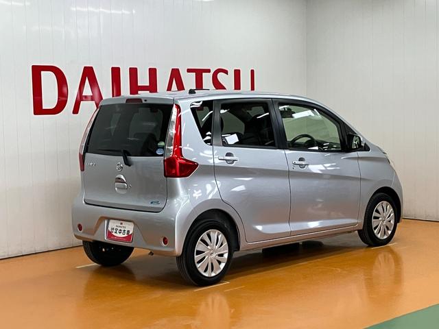 デイズ X 全周囲カメラ ナビ オートエアコン Pスタート アイドリングストップ 電動格納ミラー 光軸調整ダイヤル ETC パワーウインドウ キーフリー(8枚目)