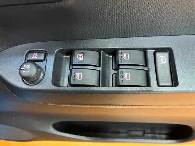 ミライース X SAIII サポカーSワイド適合 エアコン Bカメラ コーナーセンサー 光軸調整ダイヤル オートハイビーム アイドリングストップ 横滑り防止機能 誤発進抑制機能 電動格納ミラー パワーウインドウ キーレス(16枚目)