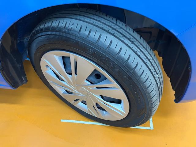 ミライース X SAIII サポカーSワイド適合 エアコン Bカメラ コーナーセンサー 光軸調整ダイヤル オートハイビーム アイドリングストップ 横滑り防止機能 誤発進抑制機能 電動格納ミラー パワーウインドウ キーレス(22枚目)