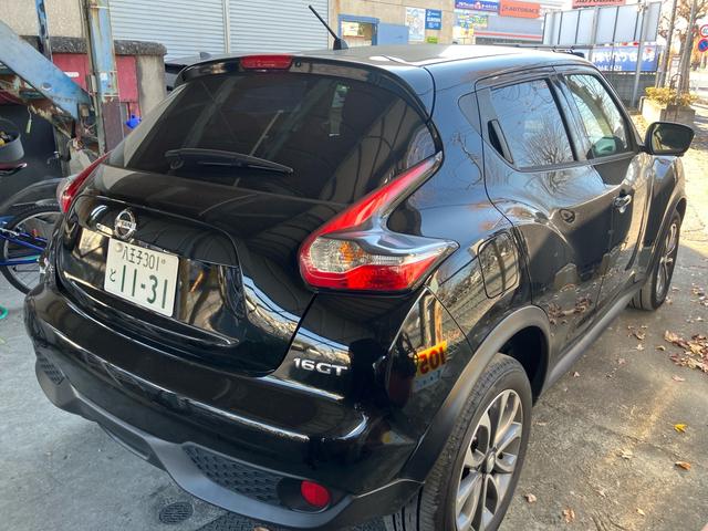 ジューク 16GT バックカメラ ドライブレコーダー ETC 17インチアルミホイール オートライト オートマチックハイビーム 頸部衝撃緩和ヘッドレスト 衝突被害軽減システム 衝突安全ボディ 盗難防止システム(5枚目)