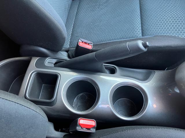 ジューク 16GT バックカメラ ドライブレコーダー ETC 17インチアルミホイール オートライト オートマチックハイビーム 頸部衝撃緩和ヘッドレスト 衝突被害軽減システム 衝突安全ボディ 盗難防止システム(31枚目)