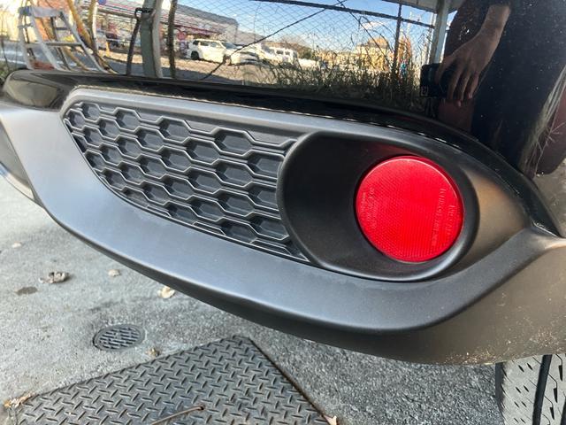 ジューク 16GT バックカメラ ドライブレコーダー ETC 17インチアルミホイール オートライト オートマチックハイビーム 頸部衝撃緩和ヘッドレスト 衝突被害軽減システム 衝突安全ボディ 盗難防止システム(64枚目)