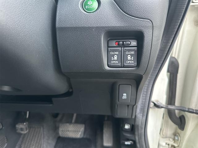 Ｎ－ＢＯＸ Ｇ・Ｌパッケージ　エアコン　パワーステアリング　パワーウインドウ　運転席　助手席エアバック　ナビ　バックカメラ　両側電動スライドドア　アイドリングストップ　車検２年付き（15枚目）