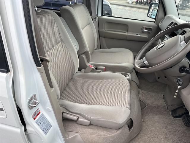 エブリイワゴン ＰＺターボ　エアコン　パワーステアリング　パワーウインドウ　運転席　助手席エアバック　オーディオ　ワンオーナー車　左リヤ電動スライドドア　走行距離２２０００キロ　車検２年付き（13枚目）