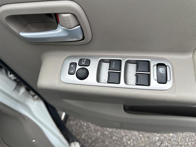 エブリイワゴン ＰＺターボ　エアコン　パワーステアリング　パワーウインドウ　運転席　助手席エアバック　オーディオ　ワンオーナー車　左リヤ電動スライドドア　走行距離２２０００キロ　車検２年付き（14枚目）