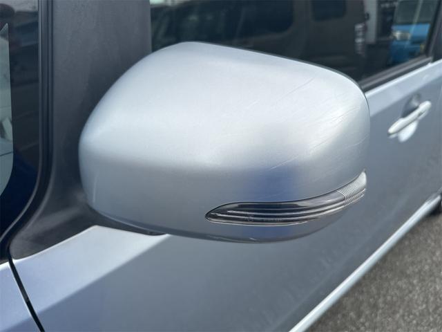 タントエグゼ カスタムＲＳ　エアコン　パワーステアリング　パワーウインドウ　運転席　助手席エアバック　ナビ　ＥＴＣ　ＨＩＤ　スマートキー　ターボ車（9枚目）