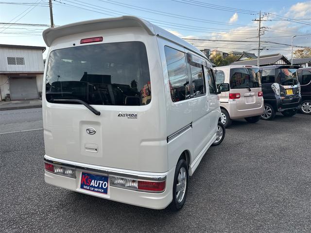 アトレーワゴン カスタムターボＲＳリミテッド　エアコン　パワーステアリング　パワーウインドウ　運転席　助手席エアバック　ナビ　電動スライドドア　ＥＴＣ　ＨＩＤ　ＡＢＳ　ターボ車　走行距離３９０００キロ台　車検２年付き（5枚目）