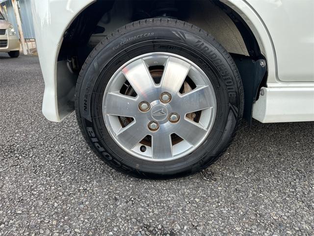 アトレーワゴン カスタムターボＲＳリミテッド　エアコン　パワーステアリング　パワーウインドウ　運転席　助手席エアバック　ナビ　電動スライドドア　ＥＴＣ　ＨＩＤ　ＡＢＳ　ターボ車　走行距離３９０００キロ台　車検２年付き（30枚目）