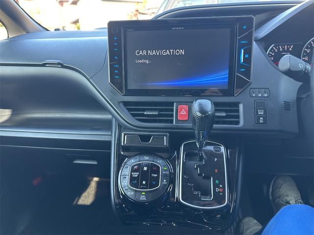 ヴォクシー ZS 煌II エアコン パワーステアリング パワーウインドウ 運転席 助手席エアバック ナビ ETC バックカメラ LEDヘッドライト 衝突被害軽減ブレーキ 7人乗り 両側電動スライドドア 車検令和9年8月(18枚目)