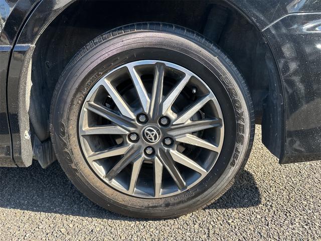 ヴォクシー ZS 煌II エアコン パワーステアリング パワーウインドウ 運転席 助手席エアバック ナビ ETC バックカメラ LEDヘッドライト 衝突被害軽減ブレーキ 7人乗り 両側電動スライドドア 車検令和9年8月(36枚目)