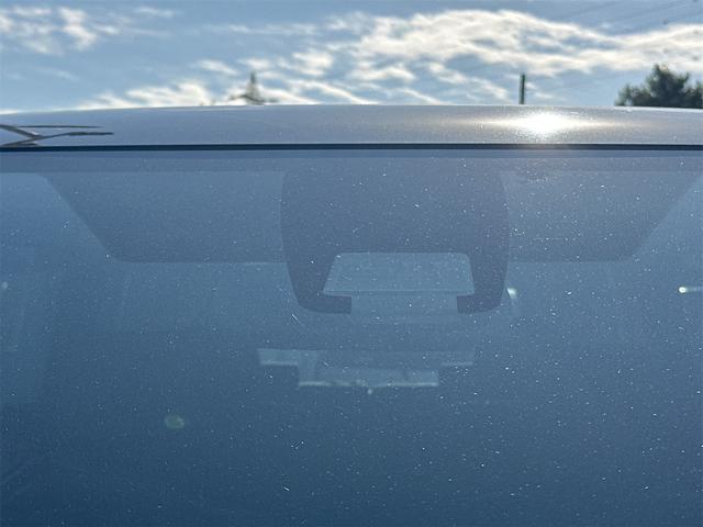 ヴォクシー ZS 煌II エアコン パワーステアリング パワーウインドウ 運転席 助手席エアバック ナビ ETC バックカメラ LEDヘッドライト 衝突被害軽減ブレーキ 7人乗り 両側電動スライドドア 車検令和9年8月(39枚目)