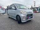 お車が入庫後にすぐ洗車、清掃をしております！