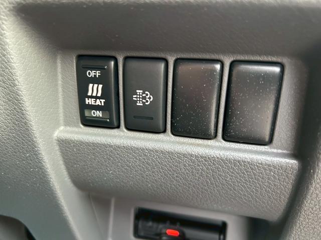 ＮＶ３５０キャラバンバン ロングＤＸターボ　ベット加工仕様　　アルパイン１１インチディスプレイオーディオ　ＨＤＭＩ　Ｂｌｕｅｔｏｏｔｈ　Ａｐｐｌｅ　ＣａｒＰｌａｙ　バックカメラ　シートカバー　ヒッチメンバー　　ディーゼルターボ（19枚目）