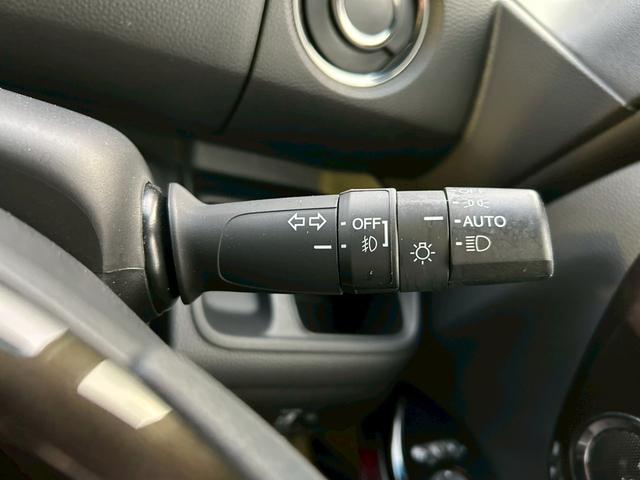 Ｎ－ＢＯＸカスタム Ｇ・Ｌホンダセンシング　純正ナビ　バックカメラ　ＥＴＣ　Ｂｌｕｅｔｏｏｔｈ　ＵＳＢ充電ポート　シートヒーター　アダプティブクルコン　オートリトラミラー　片側電動スライド　ＬＥＤヘッドライト　フロントフォグライト　スマートキー（12枚目）