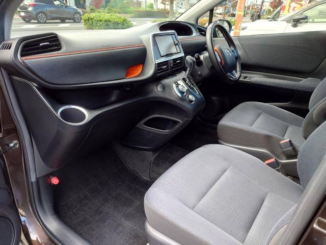 シエンタ Ｇ　後席モニター　純正ナビ　ＴＶ　バックカメラ　ＥＴＣ　ドラレコ　両側電動スライドドア　オートリトラミラー　スマートキー（41枚目）