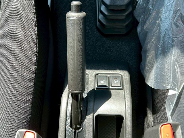 ジムニー XL 届出済未使用車/4型/スズキセーフティサポート/クリアランスソナー/運転席・助手席シートヒーター/クルーズコントロール/ヒルホールドコントロール(16枚目)