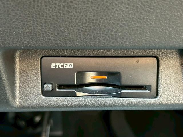 リーフ e+ X 全方位カメラ 純正メーカーナビ ブラインドスポットモニター ETC2.0 ドラレコ レーダー プロパイロット シートヒーター(23枚目)