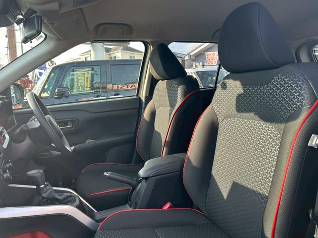 ロッキー Ｘ　９インチディスプレイオーディオ　全方位カメラ　アップルカープレイ　フルセグＴＶ　ＥＴＣ　ＵＳＢ充電ポート　スマートアシスト　純正ホイール　ＬＥＤライト　デジタルメーター　スマートキー２個（35枚目）