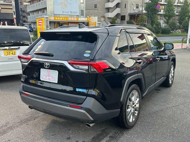 ＲＡＶ４ Ｇ　Ｚパッケージ　パノラマムーンルーフ　パノラミックビューモニター　ワンオーナー　セーフティセンス　レーダークルーズコントロール　ＢＳＭ　パワーバックドア　パワーシート　ステアリングヒーター　ＬＥＤヘッドライト（8枚目）