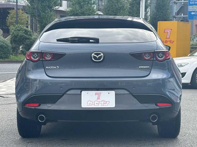 ＭＡＺＤＡ３ファストバック １５Ｓツーリング　３６０度セーフティＰＫＧ　スマートブレーキサポート　レーダークルーズコントロール　レーンキープアシスト　ＢＳＭ　パーキングセンサー　オートライト　Ｂｌｕｅｔｏｏｔｈ　ＤＶＤ（7枚目）