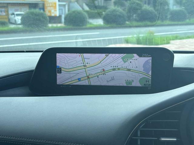 ＭＡＺＤＡ３ファストバック １５Ｓツーリング　３６０度セーフティＰＫＧ　スマートブレーキサポート　レーダークルーズコントロール　レーンキープアシスト　ＢＳＭ　パーキングセンサー　オートライト　Ｂｌｕｅｔｏｏｔｈ　ＤＶＤ（15枚目）