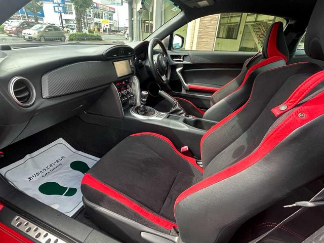 86 GT ワンオーナー 6速MT 純正SDナビ Bluetooth LEDヘッドライト フルセグ DVD再生 ETC スマートキー 横滑防止装置(15枚目)
