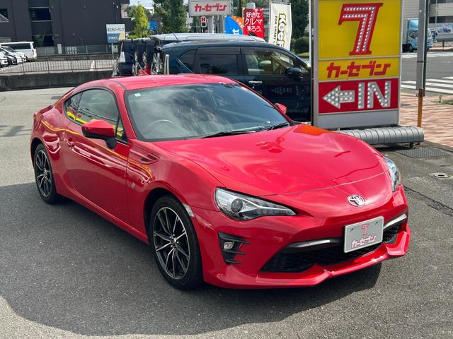 86 GT ワンオーナー 6速MT 純正SDナビ Bluetooth LEDヘッドライト フルセグ DVD再生 ETC スマートキー 横滑防止装置(19枚目)