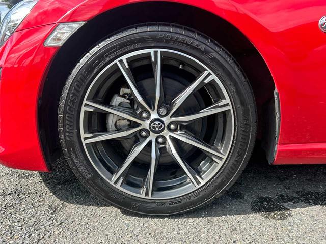 86 GT ワンオーナー 6速MT 純正SDナビ Bluetooth LEDヘッドライト フルセグ DVD再生 ETC スマートキー 横滑防止装置(25枚目)