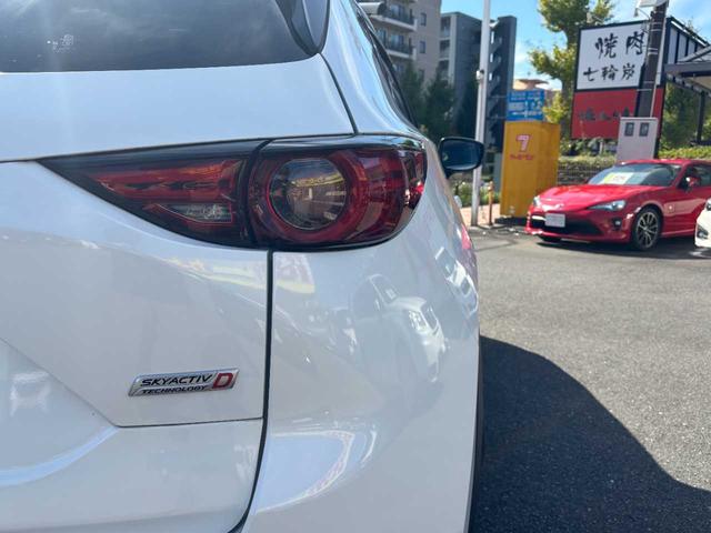 CX-5 XD Lパッケージ BOSEサウンド/ワンオーナー/花粉除去フィルター/シートヒーター/ヒルスタートアシスト/ハンドルヒーター/Bluetooth/クルコン/本革シート/ソナー/パーキングアシスト/(13枚目)