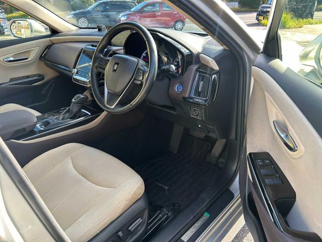 クラウンハイブリッド S セーフティPKGプラス ブラインドスポットモニター カラーヘッドアップディスプレイ パノラミックビューモニター インテリジェントパーキングアシスト2 ワンオーナー レーダークルーズコントロール 禁煙(25枚目)