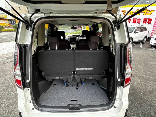 セレナ ハイウェイスターV 両側電動スライドドア アラウンドビューモニター プロパイロット クルーズコントロール レーンキープアシスト クリアランスソナー ブラインドモニター 禁煙車 オートライト Bluetooth(20枚目)