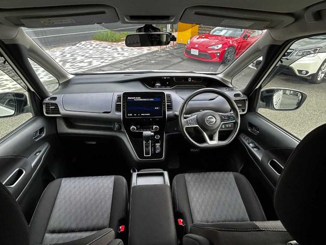 セレナ ハイウェイスターV 両側電動スライドドア アラウンドビューモニター プロパイロット クルーズコントロール レーンキープアシスト クリアランスソナー ブラインドモニター 禁煙車 オートライト Bluetooth(25枚目)