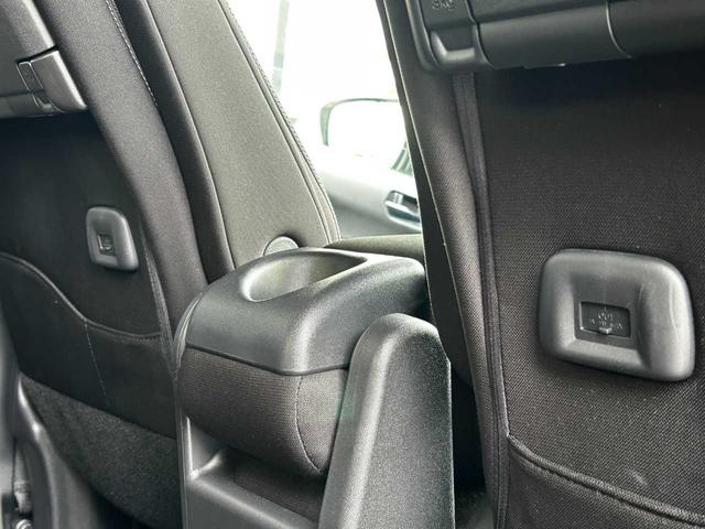 セレナ ハイウェイスターV 両側電動スライドドア アラウンドビューモニター プロパイロット クルーズコントロール レーンキープアシスト クリアランスソナー ブラインドモニター 禁煙車 オートライト Bluetooth(29枚目)