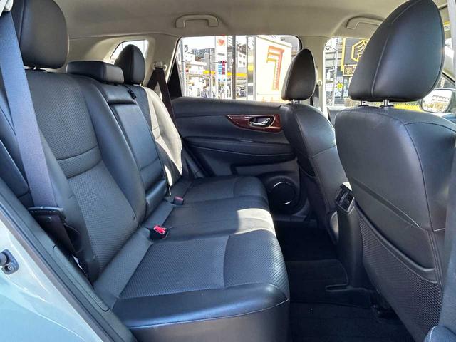 エクストレイル ２０Ｘ　エマージェンシーブレーキパッケージ　アラウンドビューモニター　インテリジェントパーキングアシスト　ルーフレール　クルーズコントロール　エマージェンシーブレーキ　フロント／バックソナー　踏み間違い防止アシスト　シートヒーター　オートライト（25枚目）