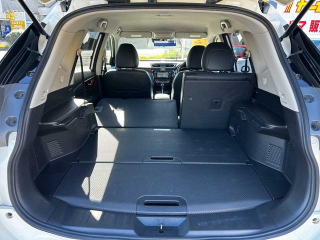 エクストレイル ２０Ｘ　エマージェンシーブレーキパッケージ　アラウンドビューモニター　インテリジェントパーキングアシスト　ルーフレール　クルーズコントロール　エマージェンシーブレーキ　フロント／バックソナー　踏み間違い防止アシスト　シートヒーター　オートライト（30枚目）