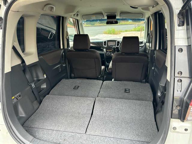 荷物などを載せる際にも、アレンジ次第で使い方の幅が広がります♪