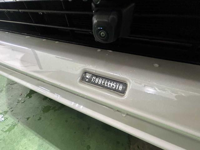 ＲＡＶ４ Ｇ　Ｚパッケージ　ワンオーナー　　サンルーフ　　モデリスタエアロ　パワーバックドア　クルコン　デジタルインナーミラー　　ハンドルヒーター　　レーンキープアシスト　シートヒーター　純正ナビ　　バックカメラ　前後ドラレコ（4枚目）