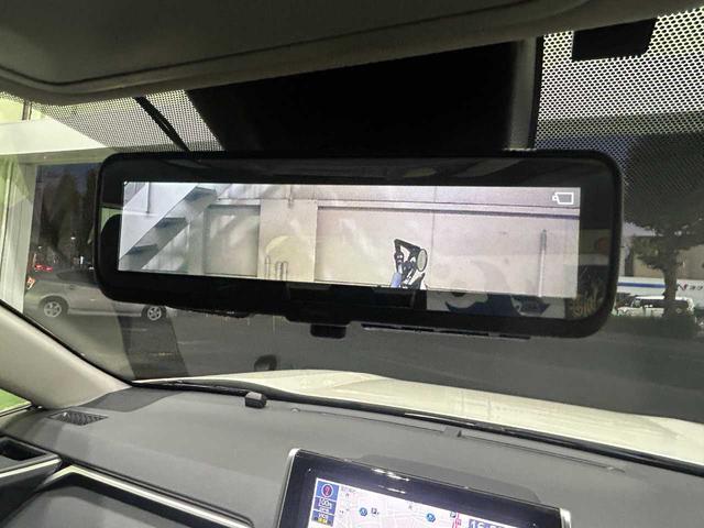 ＲＡＶ４ Ｇ　Ｚパッケージ　ワンオーナー　　サンルーフ　　モデリスタエアロ　パワーバックドア　クルコン　デジタルインナーミラー　　ハンドルヒーター　　レーンキープアシスト　シートヒーター　純正ナビ　　バックカメラ　前後ドラレコ（17枚目）