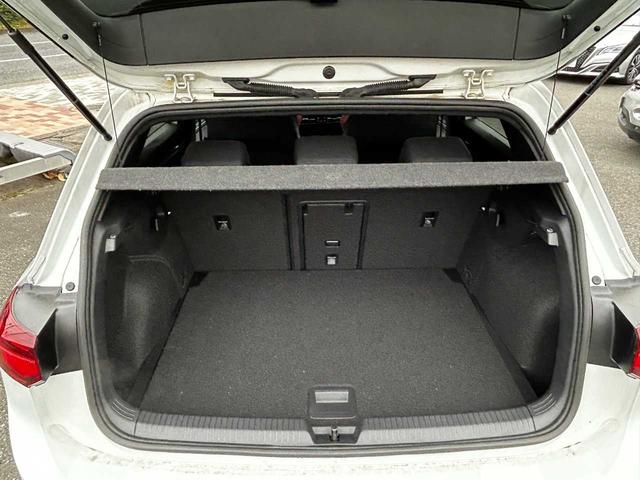 トランクルームもご覧の通り！☆お買い物や趣味のお荷物などもしっかり収納出来ます！