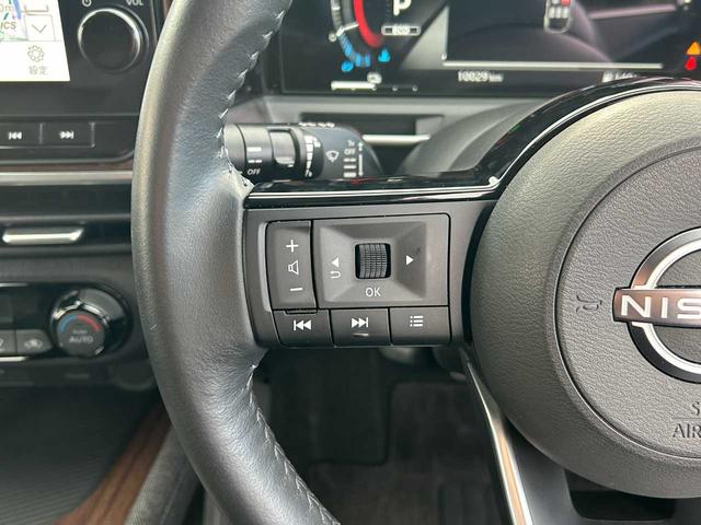 オーラ Ｇ　レザーエディション　ＢＯＳＥサウンドシステム　プロパイロット　２トーンカラー　インテリジェントアラウンドビューモニター　インテリジェントルームミラー　エマージェンシーブレーキ　本革シート　ＬＥＤヘッドライト　ＥＴＣ２．０（9枚目）