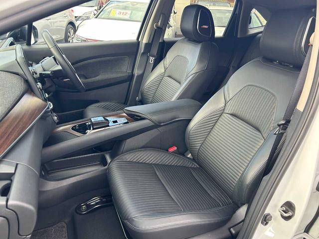 オーラ Ｇ　レザーエディション　ＢＯＳＥサウンドシステム　プロパイロット　２トーンカラー　インテリジェントアラウンドビューモニター　インテリジェントルームミラー　エマージェンシーブレーキ　本革シート　ＬＥＤヘッドライト　ＥＴＣ２．０（33枚目）