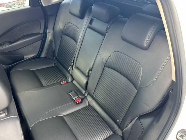 オーラ Ｇ　レザーエディション　ＢＯＳＥサウンドシステム　プロパイロット　２トーンカラー　インテリジェントアラウンドビューモニター　インテリジェントルームミラー　エマージェンシーブレーキ　本革シート　ＬＥＤヘッドライト　ＥＴＣ２．０（35枚目）