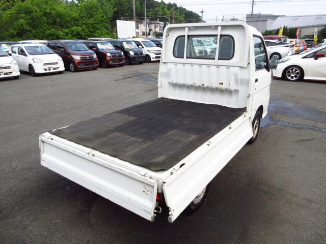ピクシストラック スペシャルエアコン・パワステバージョン　三方開　オートマ車　エアコン　パワステ　エアバッグ　純正ラジオ　タイミングチェーン（12枚目）
