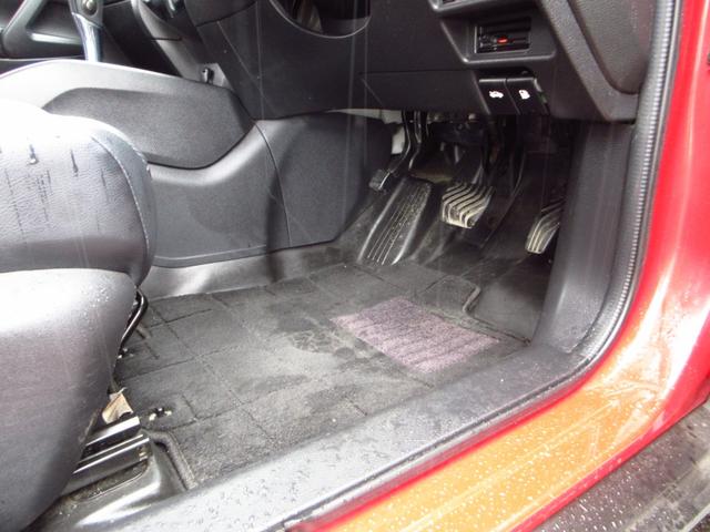 エクストレイル ２０Ｘ　パートタイム４ＷＤ　カプロンシート　ナビ　フルセグ　ＥＴＣ　Ｂカメラ　純正アルミ　ＬＥＤオートライト　フォグ　前席シートヒーター　インテリキー　アイストップ　プライバシーガラス　取説（50枚目）