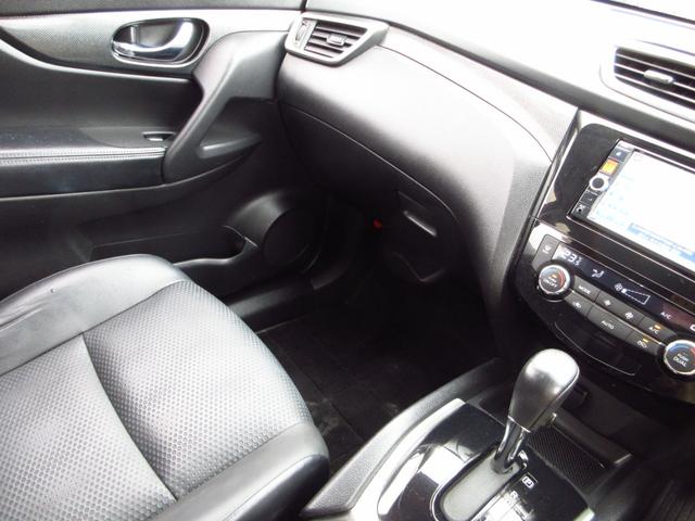 エクストレイル ２０Ｘ　パートタイム４ＷＤ　カプロンシート　ナビ　フルセグ　ＥＴＣ　Ｂカメラ　純正アルミ　ＬＥＤオートライト　フォグ　前席シートヒーター　インテリキー　アイストップ　プライバシーガラス　取説（51枚目）
