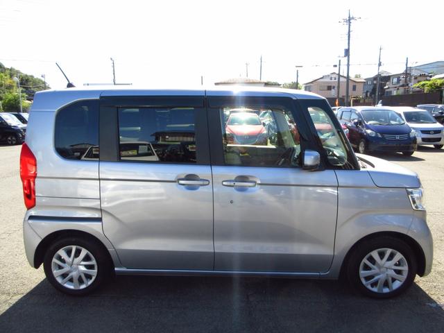 Ｎ－ＢＯＸ Ｇホンダセンシング　大型ナビ　フルセグ　ブルートゥース　ＥＴＣ　Ｂカメラ　クルーズコントロール　ＬＥＤオートライト　社外サブウーファー　スマートキー　ＬＥＤオートライト　リアソナー　ドアバイザー　プライバシーガラス（9枚目）