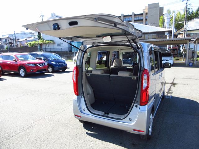 Ｎ－ＢＯＸ Ｇホンダセンシング　大型ナビ　フルセグ　ブルートゥース　ＥＴＣ　Ｂカメラ　クルーズコントロール　ＬＥＤオートライト　社外サブウーファー　スマートキー　ＬＥＤオートライト　リアソナー　ドアバイザー　プライバシーガラス（31枚目）