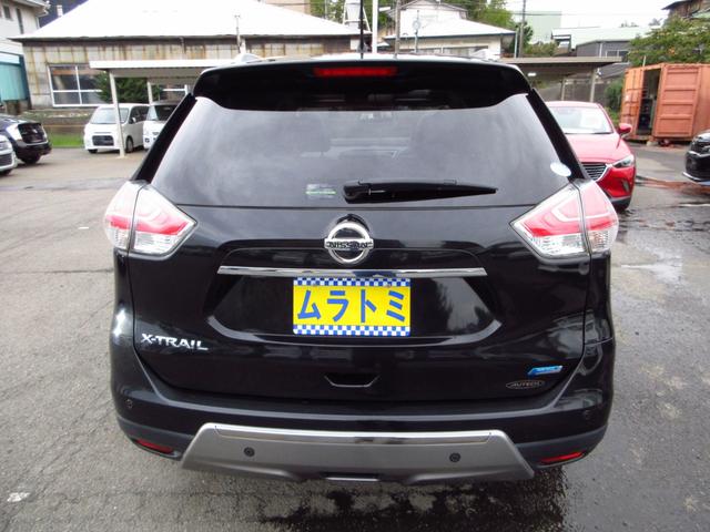 エクストレイル ２０ＸブラクエクストリーマＸエマージェンシブレーキＰ　雹害車　パートタイム４ＷＤ　サンルーフ　７人乗り　カプロンシート　ナビ　フルセグ　ＥＴＣ　全周囲カメラ　エマージェンシーブレーキ　純正エアロ　純正アルミ　ルーフレール　クルコン　パワーバックドア（7枚目）
