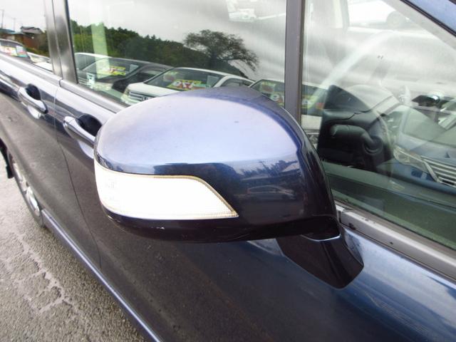 フリード Ｇ　エアロ　ジャストセレクション　７人乗り　ナビ　テレビ　ＥＴＣ　Ｂカメラ　左パワースライドドア　純正エアロ　純正アルミ　ＨＩＤオートライト　オートエアコン　ステアリモコン　キーレスキー　プライバシーガラス　取説　保証書（17枚目）