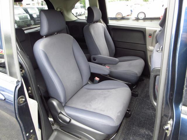 フリード Ｇ　エアロ　ジャストセレクション　７人乗り　ナビ　テレビ　ＥＴＣ　Ｂカメラ　左パワースライドドア　純正エアロ　純正アルミ　ＨＩＤオートライト　オートエアコン　ステアリモコン　キーレスキー　プライバシーガラス　取説　保証書（25枚目）